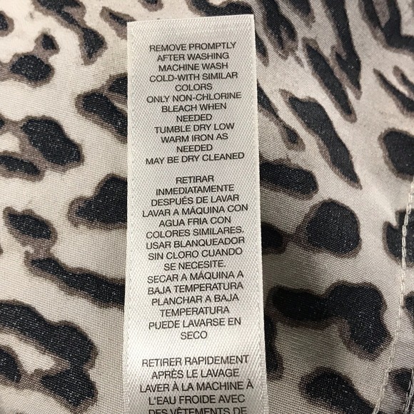 CHICO'S LEOPARD PATTERN NO IRON BUTTON DOWN SHIRT 100% COTTON WOMENS SIZE SMALL - Picture 6 of 7